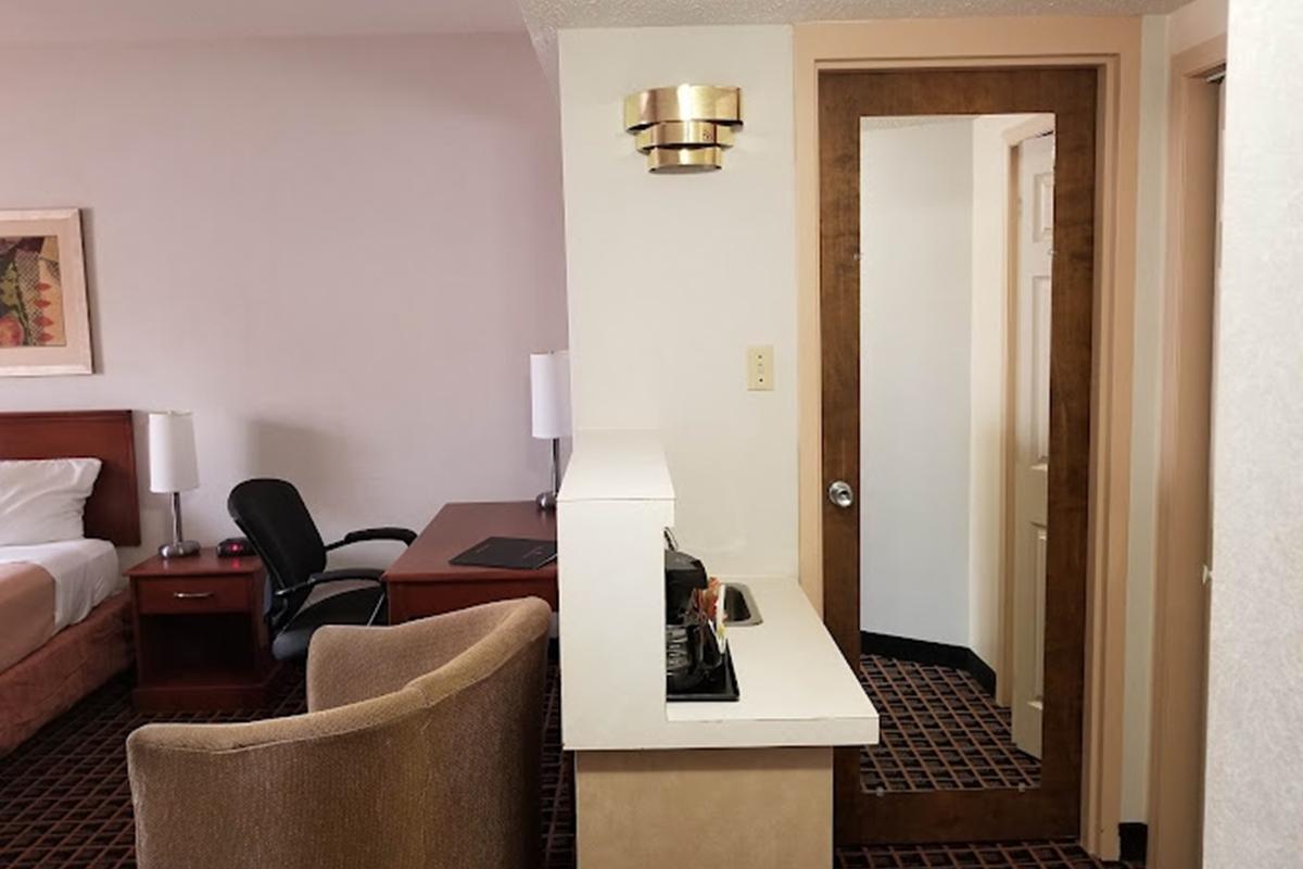 Ramada By Wyndham Yorkton Hotel Ngoại thất bức ảnh