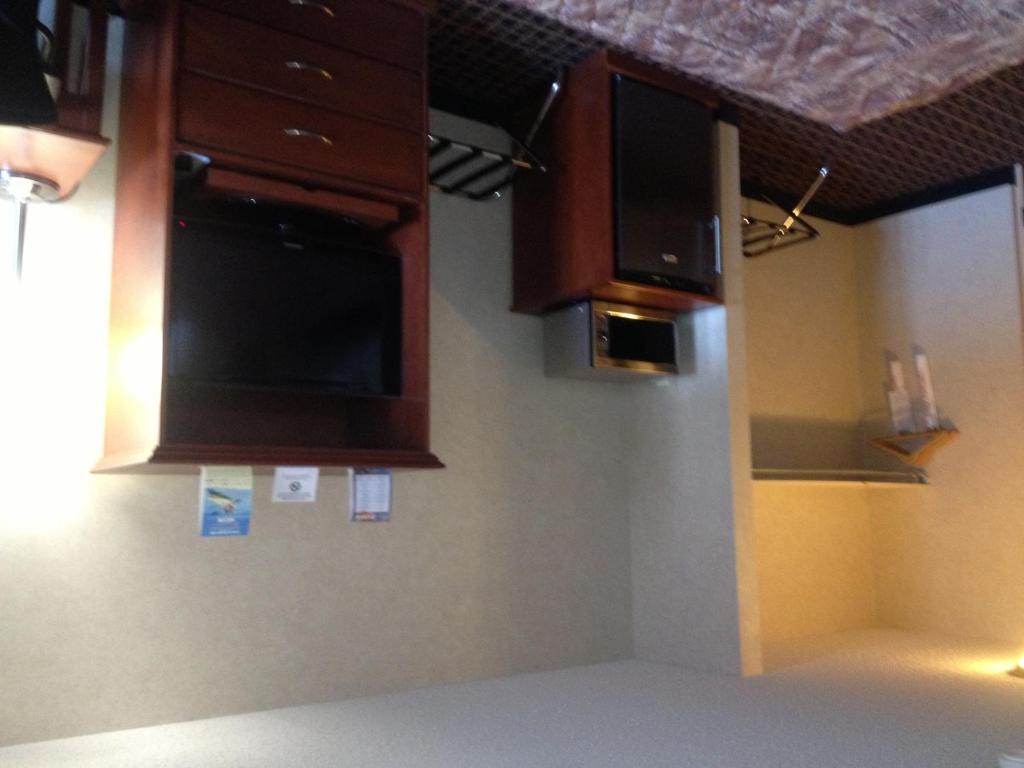 Ramada By Wyndham Yorkton Hotel Phòng bức ảnh